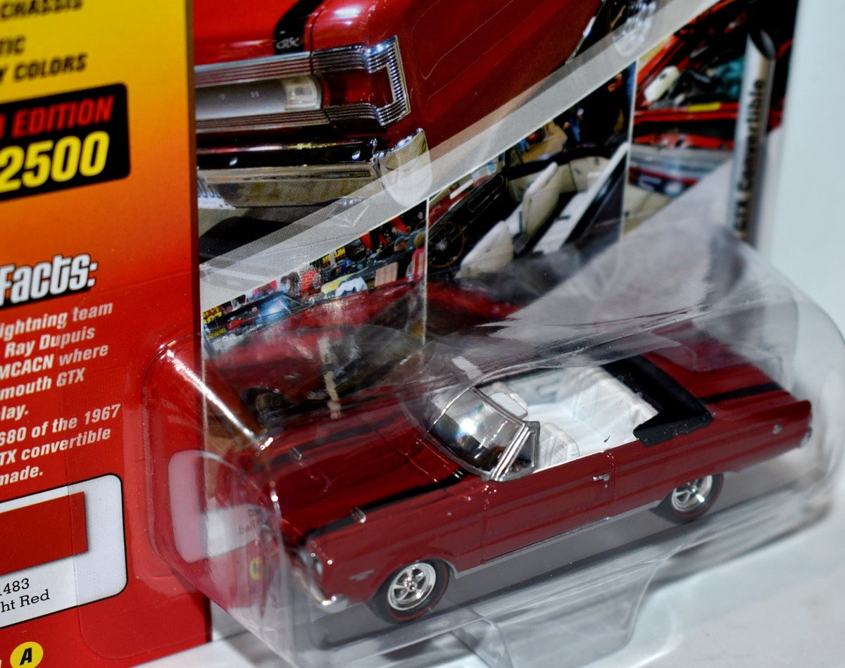 Johnny Lightning Muscle Cars USA - 1967 Plymouth GTX Convertible