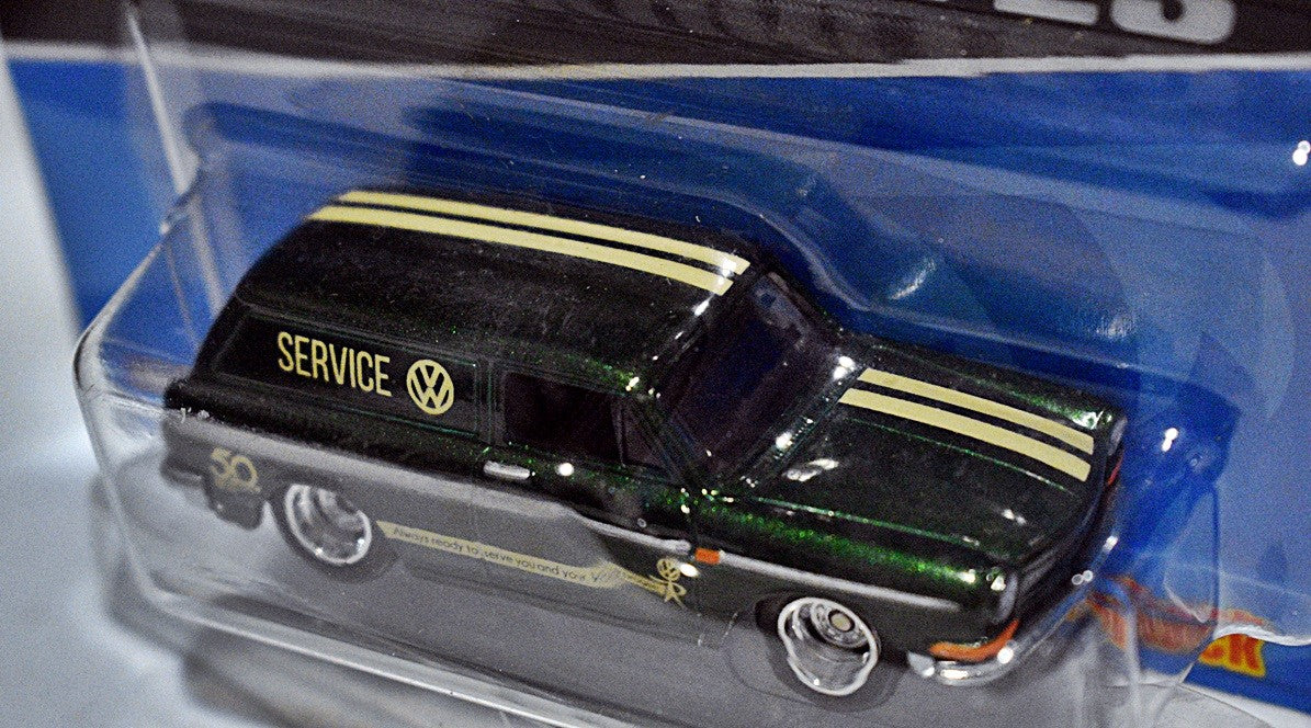 Hot Wheels 50th Favorites - 1969 Volkswagen Service Squareback Panel Delivery