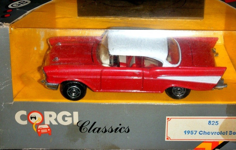 Corgi Classics (C 825) 1957 Chevrolet Bel Air