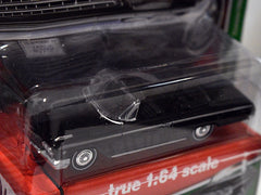 Auto World  - 1962 Chevy Impala Convertible