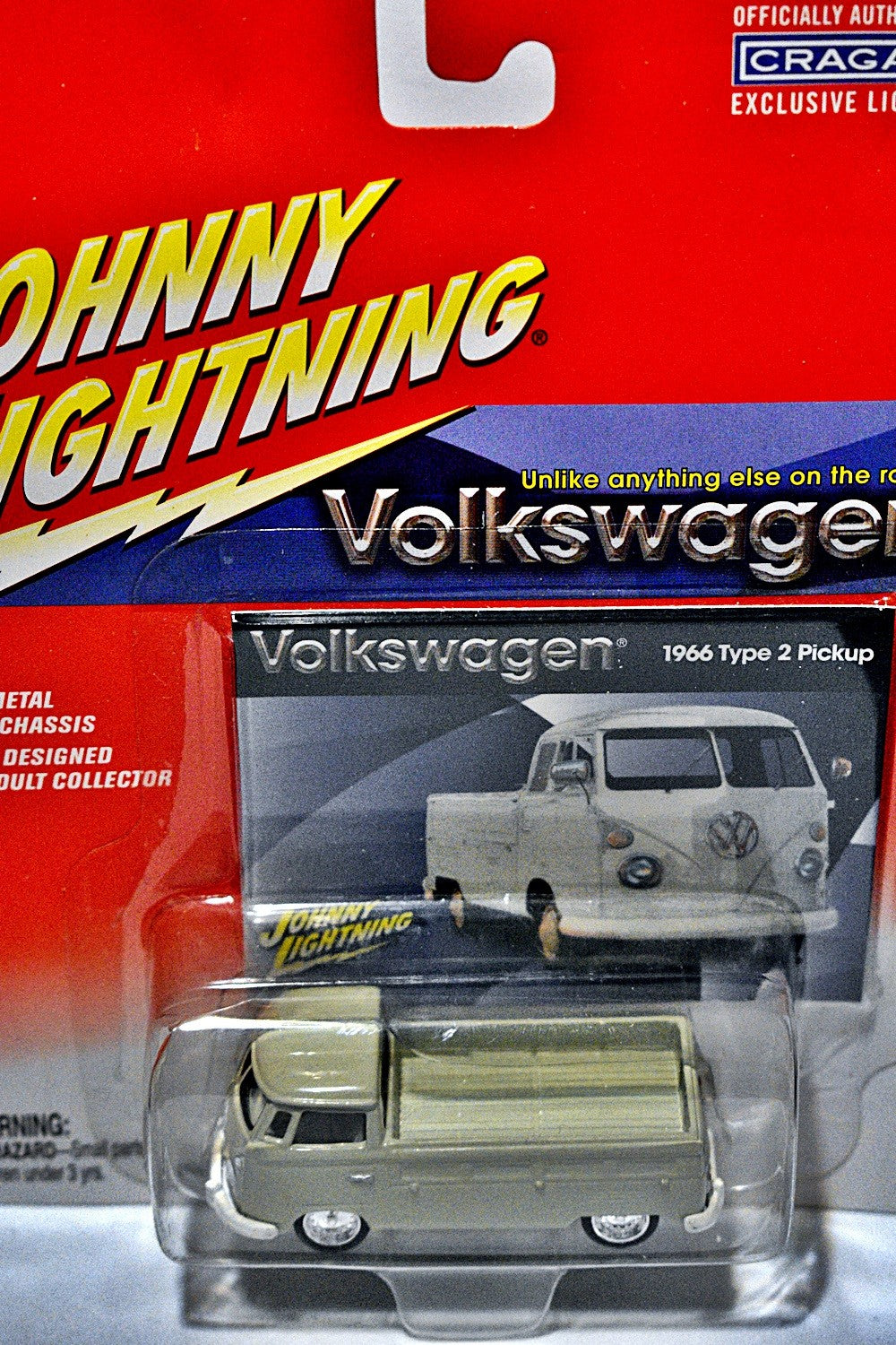 Johnny Lightning Volkswagens - 1966 VW Type 2 Pickup Truck