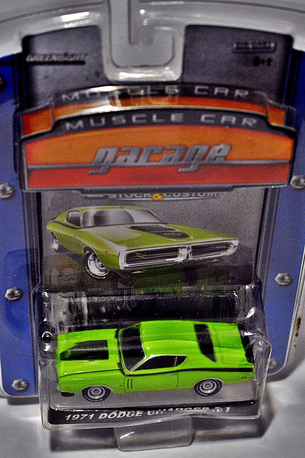 Greenlight Muscle Car Garage 1971 Dodge Charger R/T