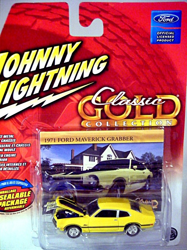 Johnny Lightning Classic Gold - 1971 Ford Maverick Grabber