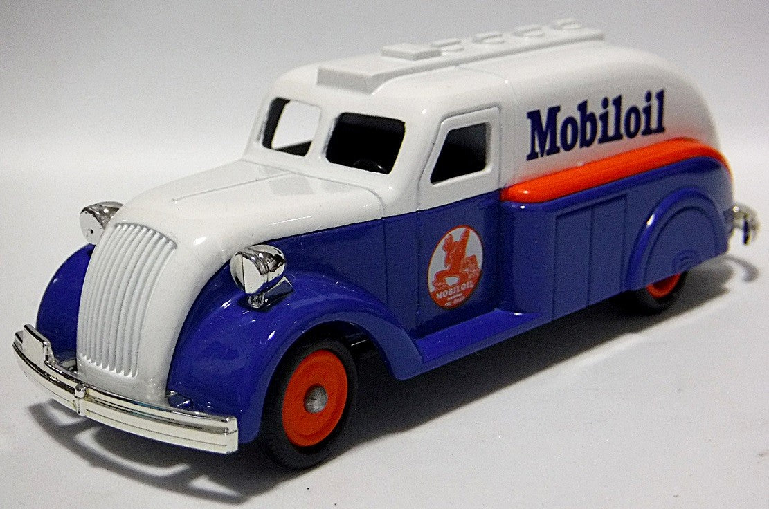 LLedo Promo - 1939 Dodge Streamliner Gas Tanker