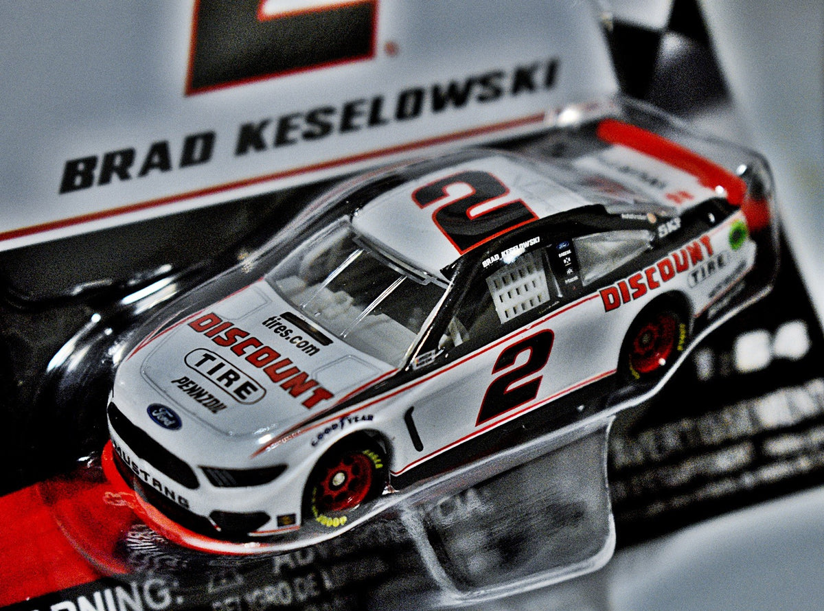 Lionel NASCAR Authentics -  Team Penske Brad Keselowski Discount TIre Ford Mustang