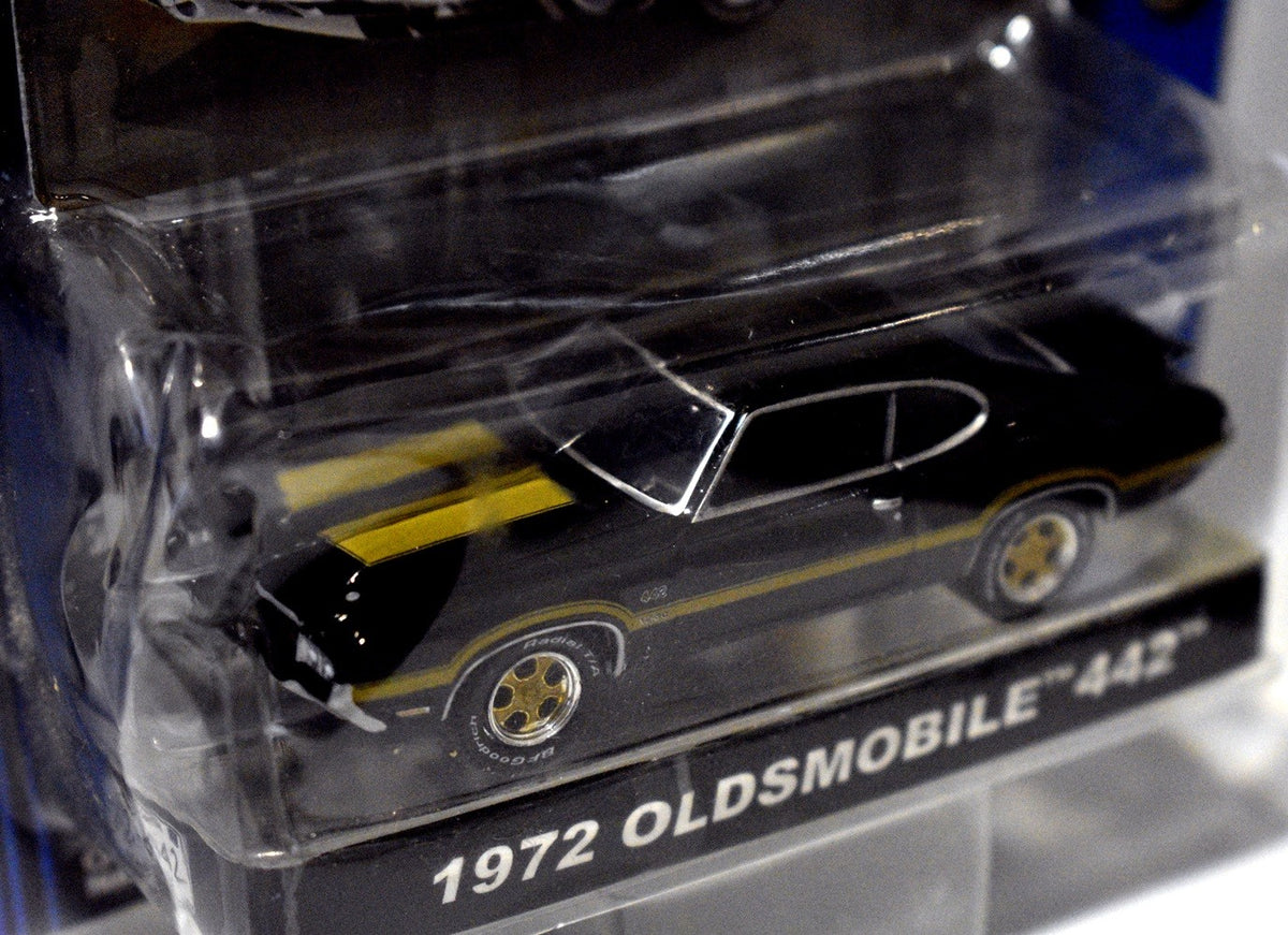 Greenlight Muscle Car Garage - 1972 Oldsmobile 442