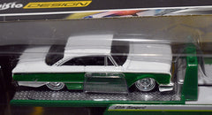 Maisto - Tow & Go - 1960 Ford Starliner and Flatbed Tow Truck