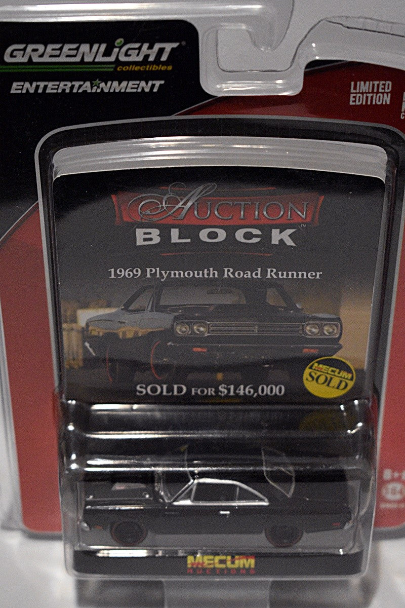 Greenlight Auction Block - 1969 Plymouth Road Runner