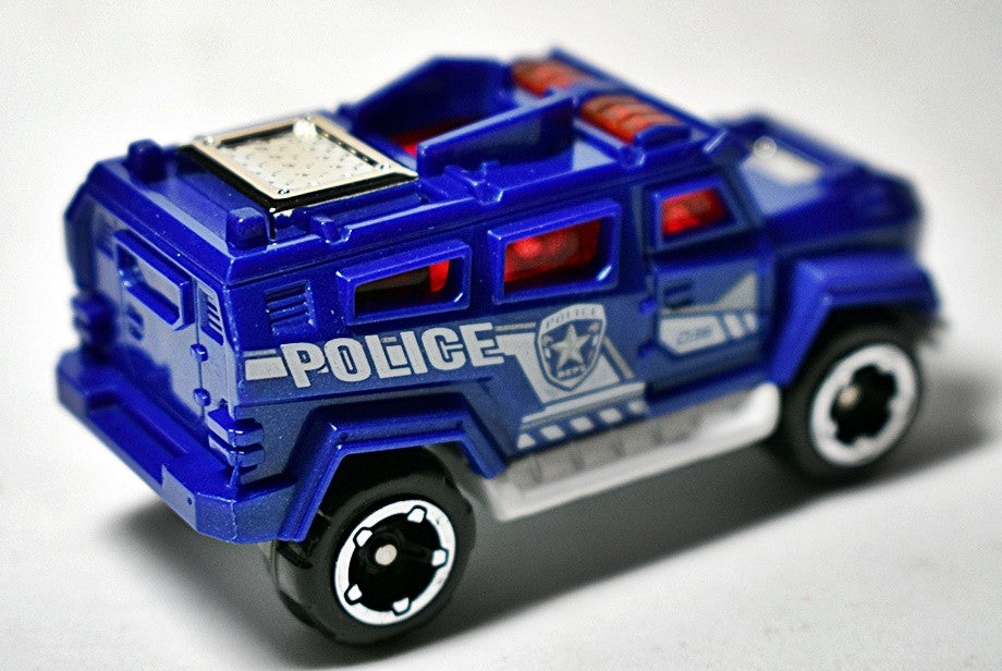 Zuru - Police Armored Truck