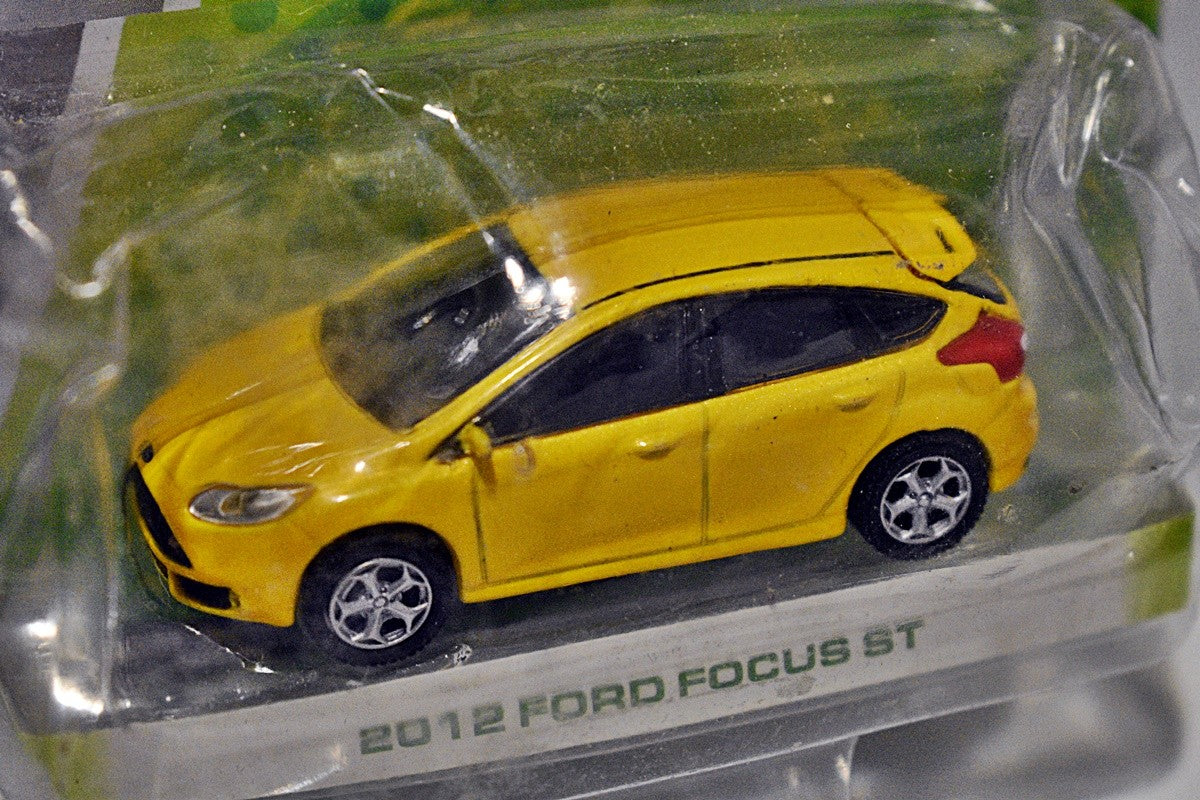 Greenlight Motor World - Ford Focus ST