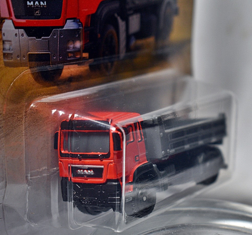 Matchbox - MAN T65 Dump Truck