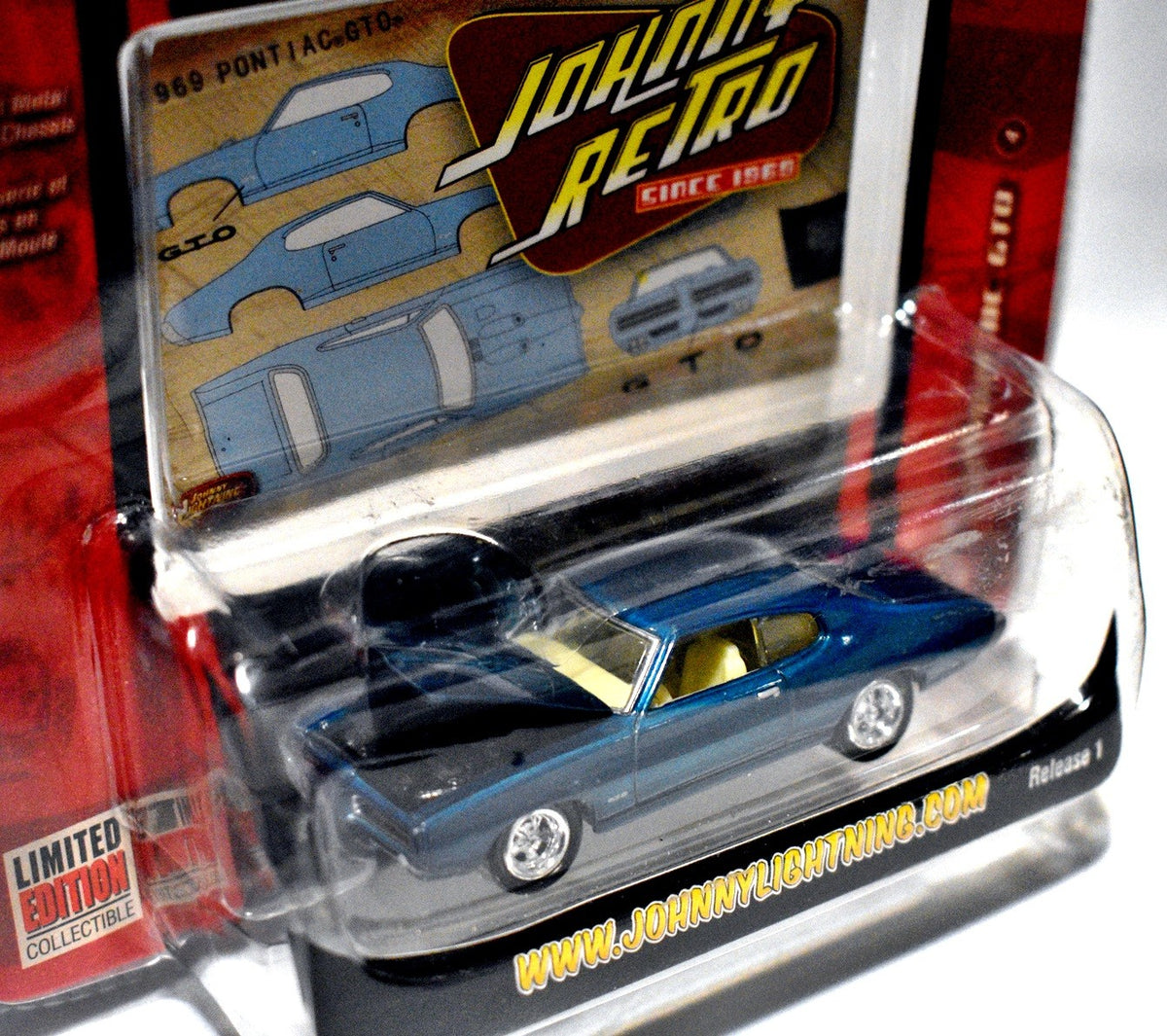 Johnny Lightning Retro - 1969 Pontiac GTO