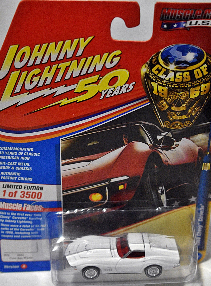Johnny Lightning Muscle Cars USA - 1969 Chevrolet Corvette 427 Coupe