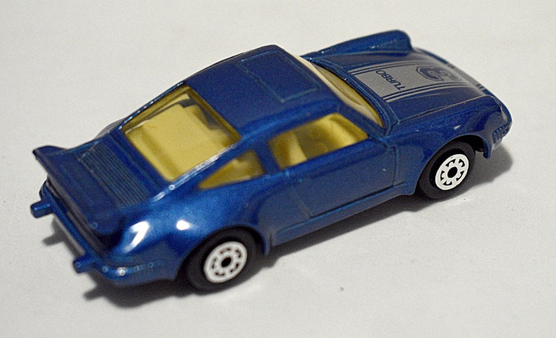 Maitso - Porsche 911 Cabriolet