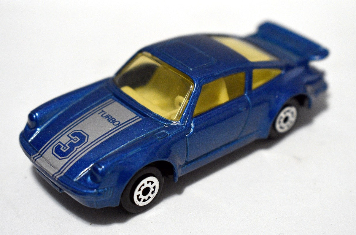 Maitso - Porsche 911 Cabriolet