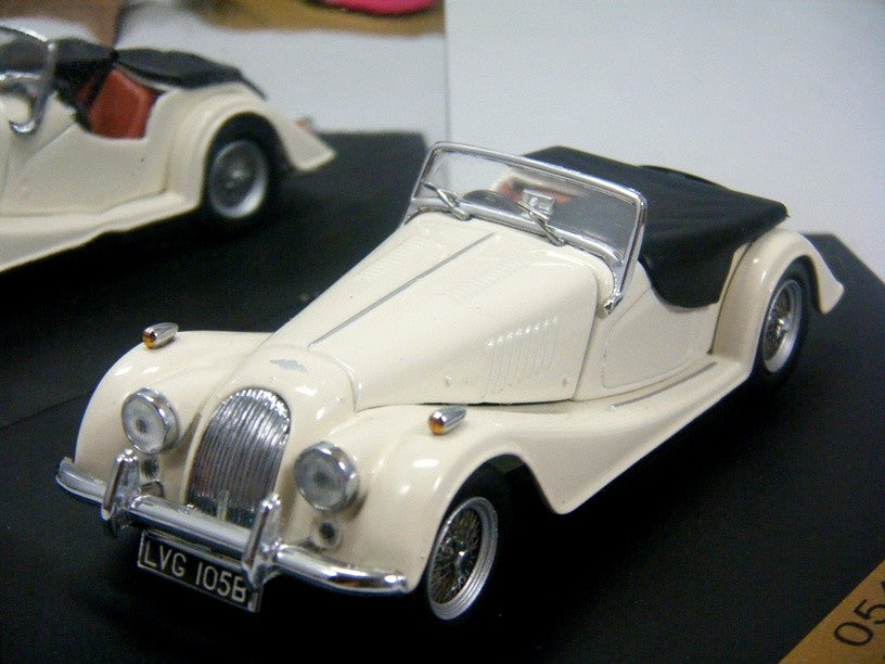 Vitesse (054D) - 1956 Series II Morgan 4/4
