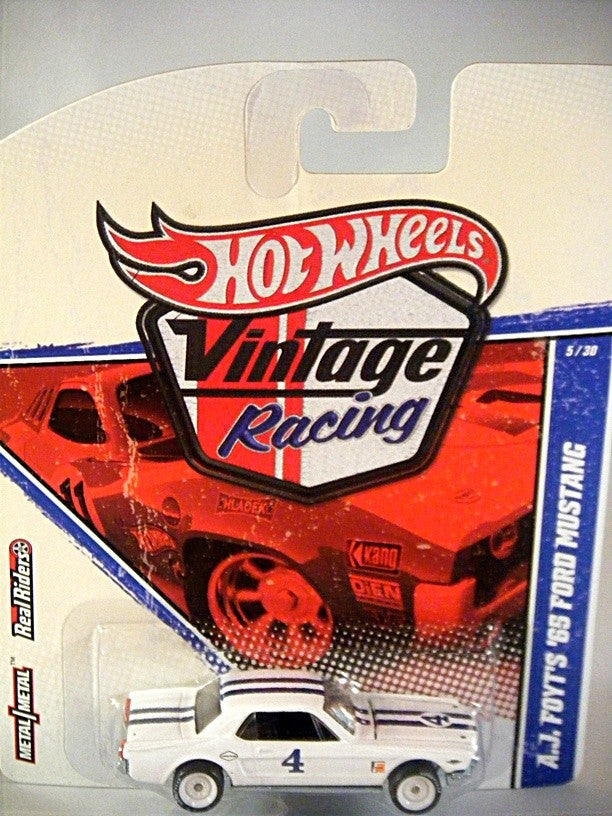 Hot Wheels Vintage Racing AJ Foyt 1965 Ford Mustang