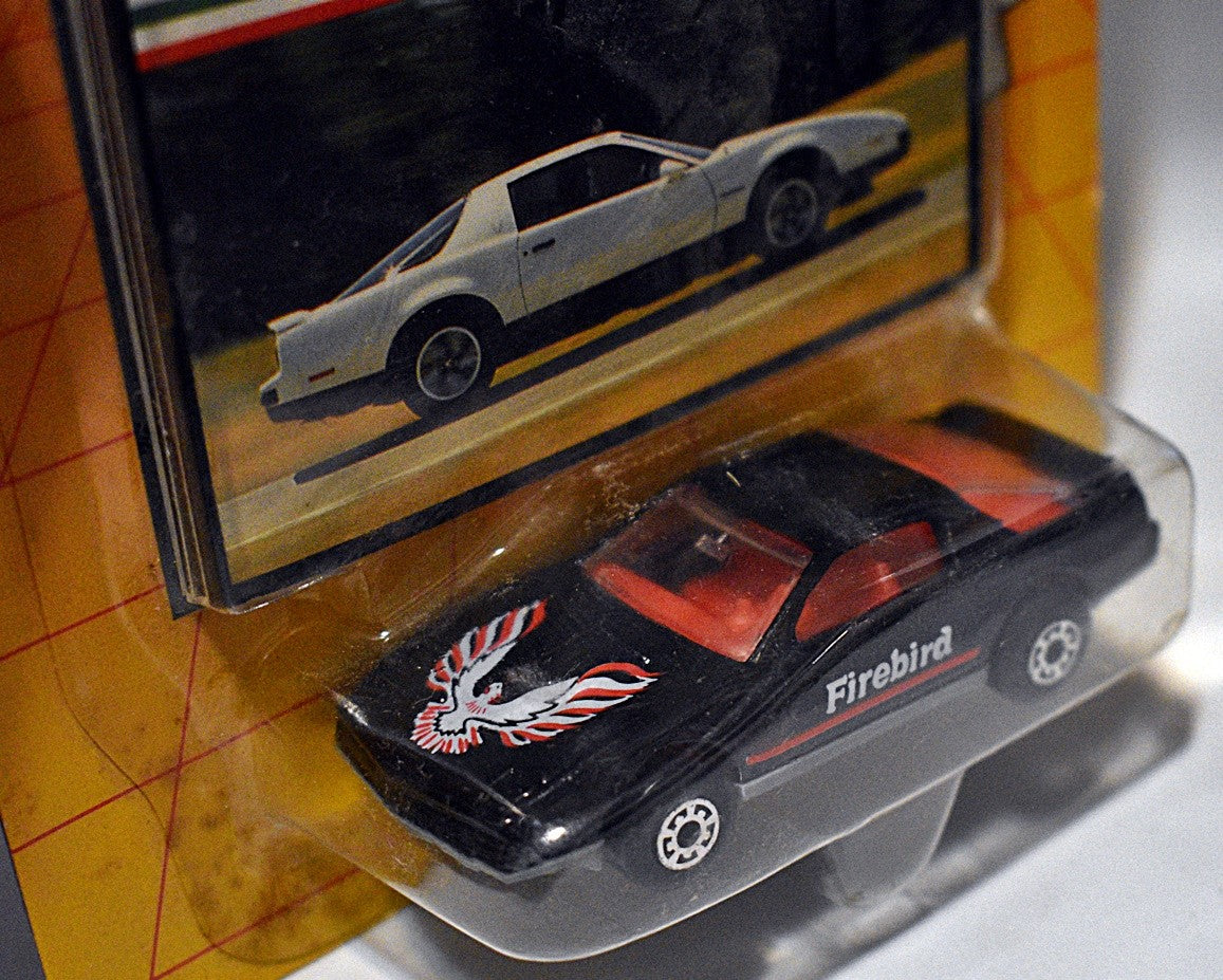 Matchbox Car & Driver Series - Pontiac Firebird SE