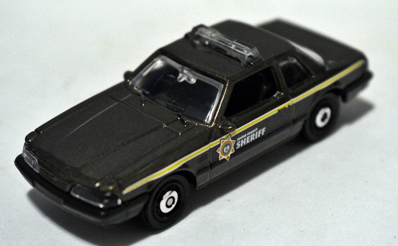 Matchbox - Boone County Sheriff Ford Mustang Pursuit