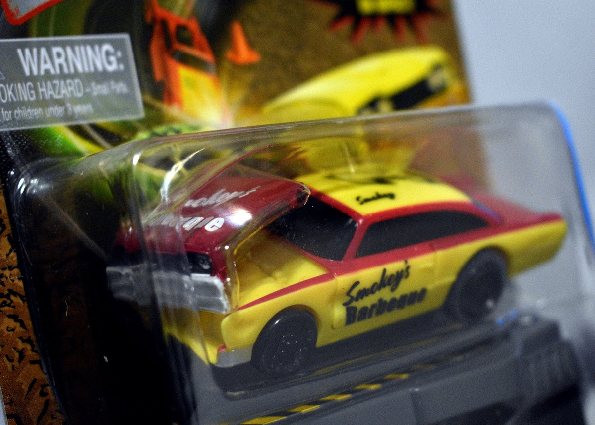 Far Out Toys - Crash Racers - Smokey's Barbeque 1960 Ford Starliner