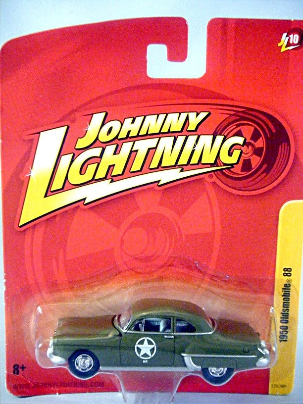 Johnny Lightning Forever 64 - 1950 Oldsmobile 88 Military Staff Car