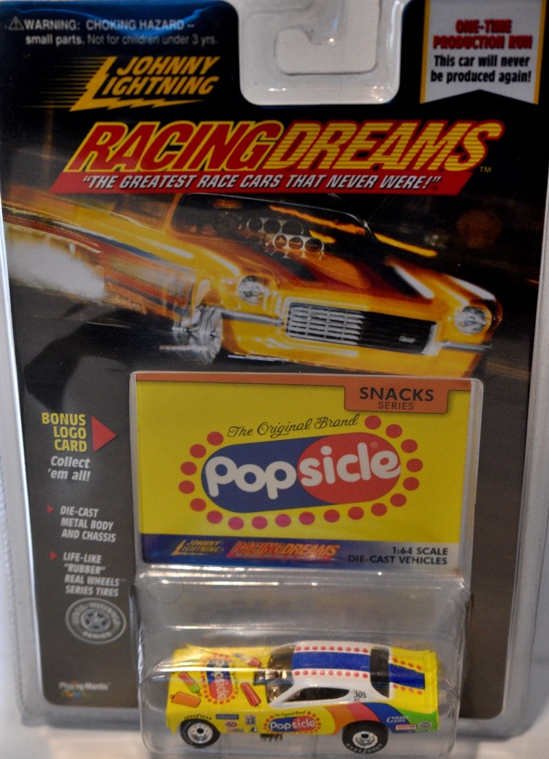 Johnny Lightning Racing Dreams 1972 Dodge Charger Popsicle Funny Car