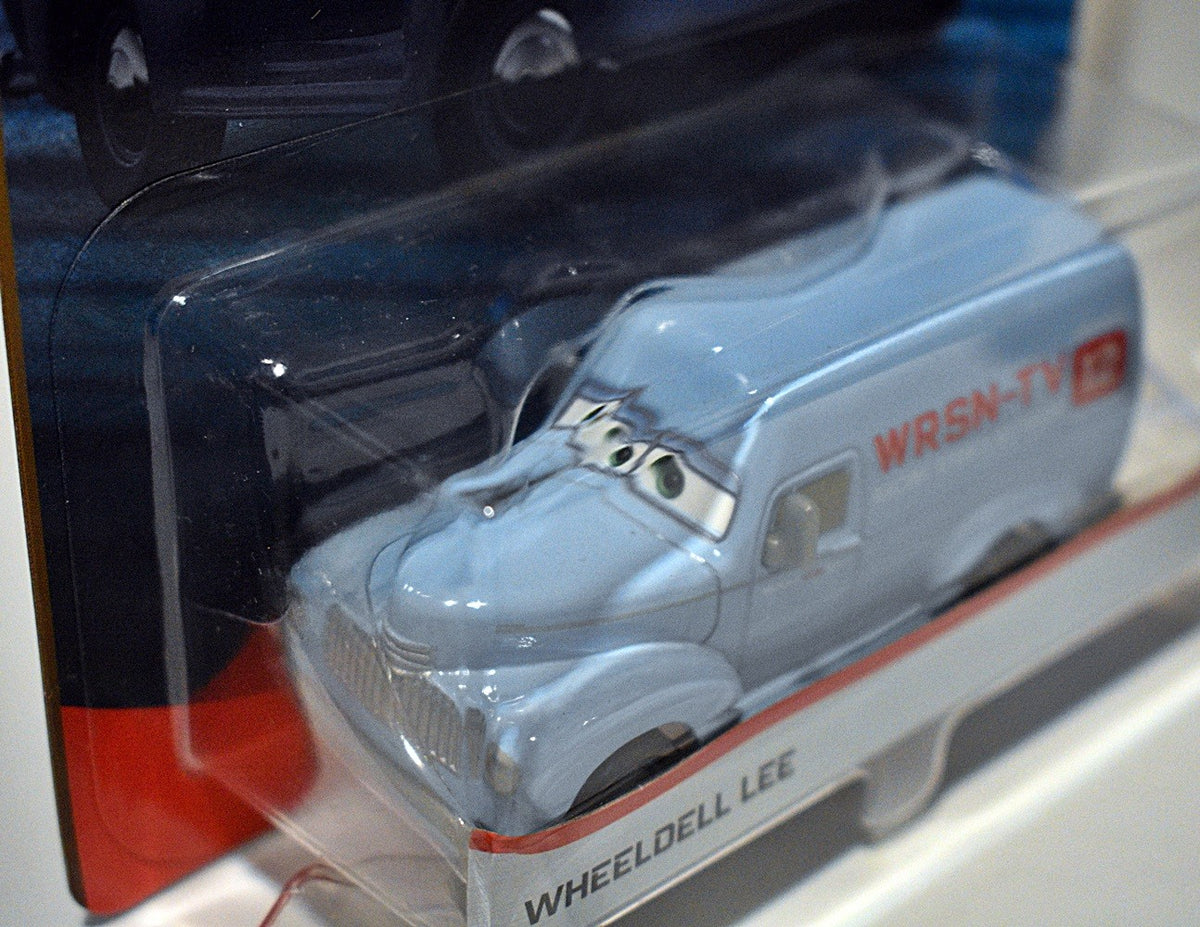 Disney CARS -  Wheeldell Lee - 1946 Hudson TV News Panel Truck