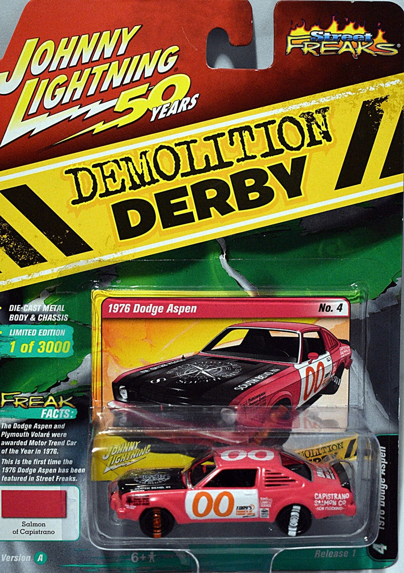Johnny Lightning Street Freaks - Demolition Derby - 1976 Dodge Aspen