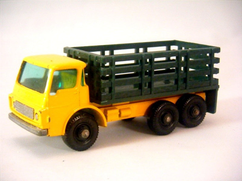 Matchbox Regular Wheels (4D-2) Dodge Stake Truck