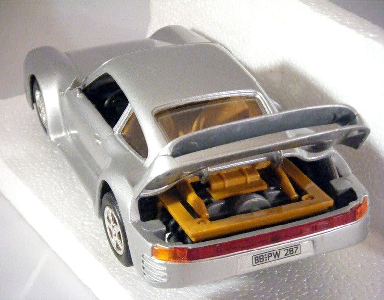 Revell - 1:24 Scale - Porsche 959