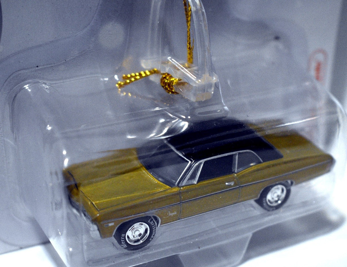 Johnny Lightning - Holiday Classics - 1968 Chevrolet Impala