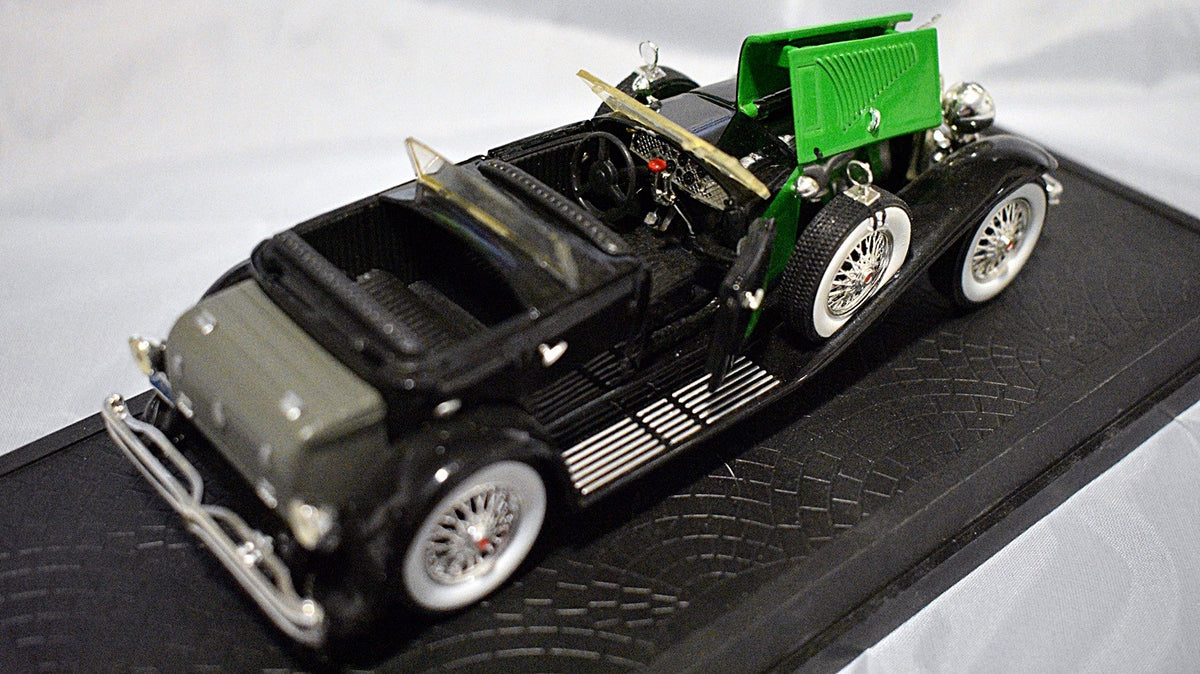 Signature Models - 1936 Cord 812 Supercharged