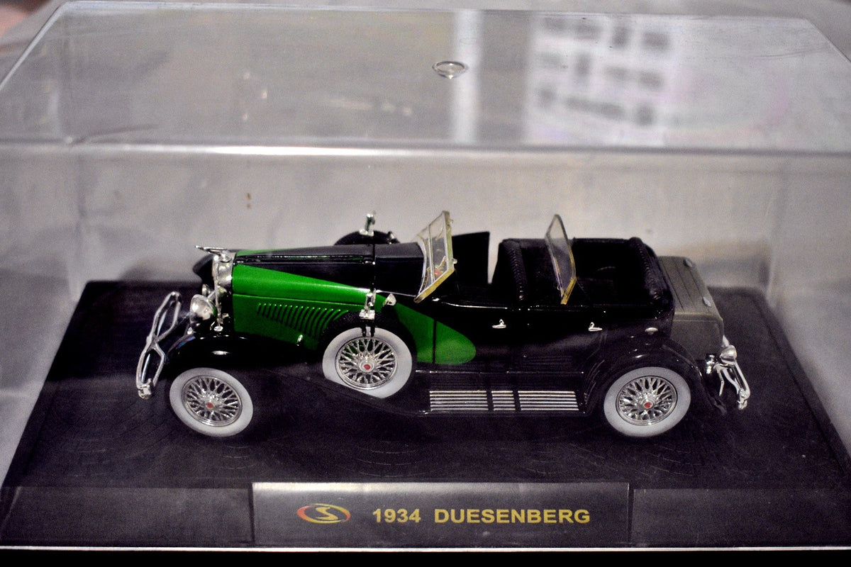 Signature Models - 1936 Cord 812 Supercharged