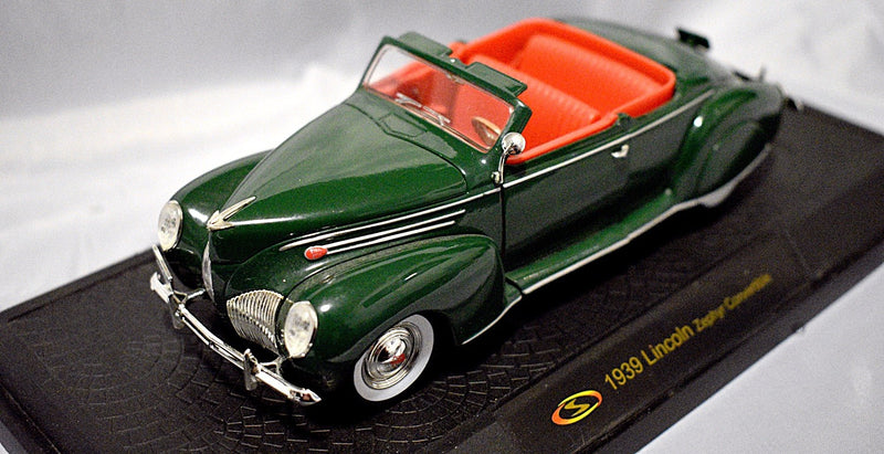 Signature Models - 1939 Lincoln Zephyr Convertible