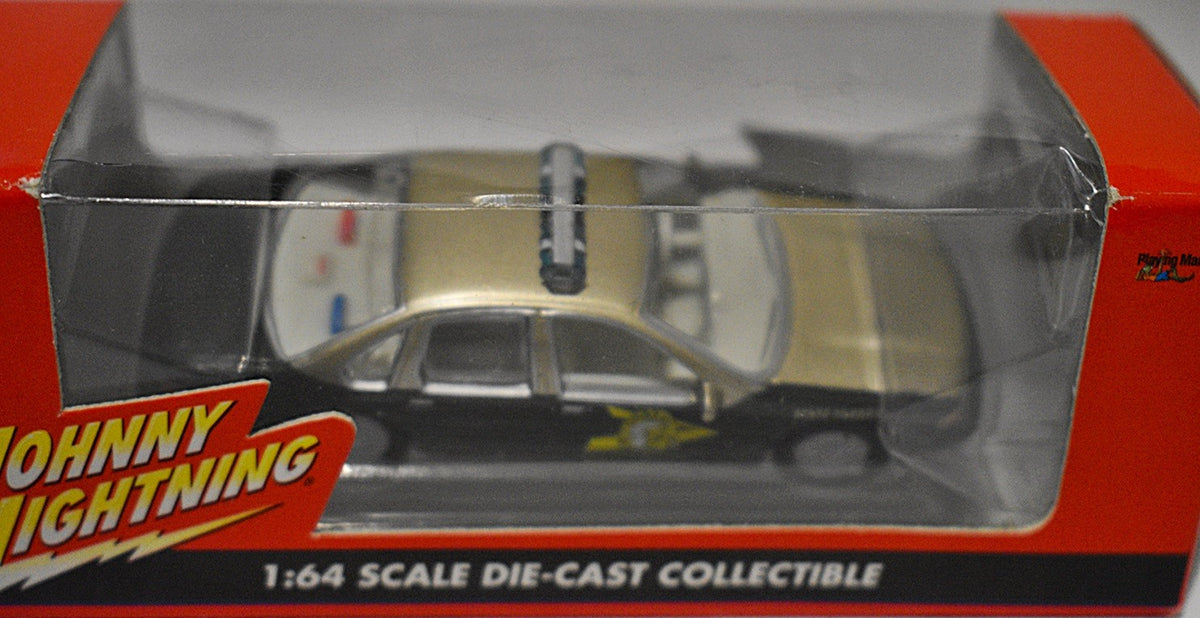 Johnny Lightning - American Blue - White Lightning Chase Car - New Hampshire State Trooper Chevrolet Caprice