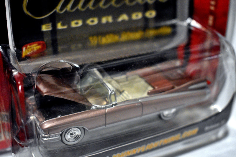 Johnny Lightning Classic Gold - 1959 Cadillac Eldorado Convertible