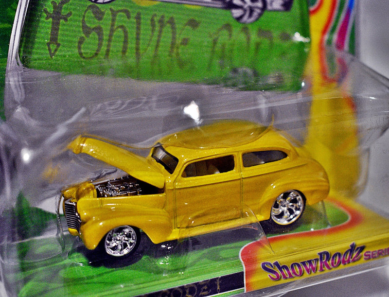 Road Signatures - 1940 Chevrolet Sedan Hot Rod