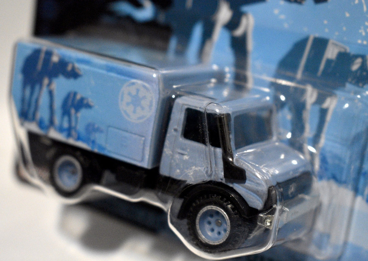 Hot Wheels Premium Star Wars - Mercedes-Benz Unimog