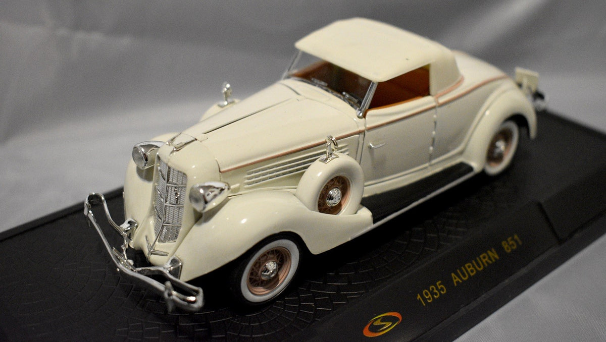 Signature Models - 1935 Auburn 851