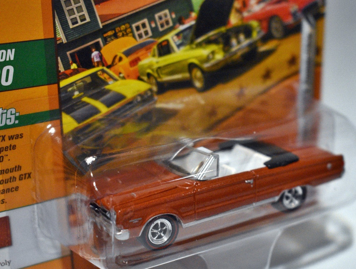 Johnny Lightning Muscle Cars USA - 1967 Plymouth GTX Convertible