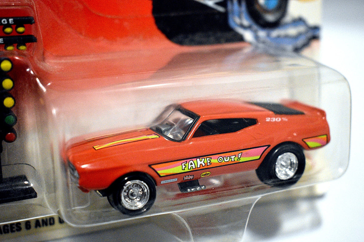 Johnny Lightning Fearless Funny Cars - Fake Out - 1971 Ford Mustang NHRA Funny Car