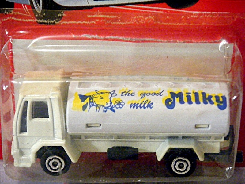 Majorette - Dairy Farm Milk Tanker Truck