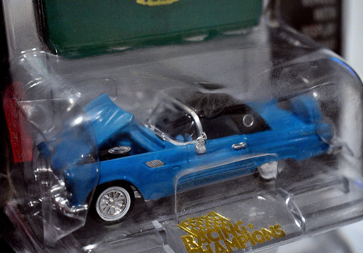 Racing Champions Mint Series - 1956 Ford Thunderbird