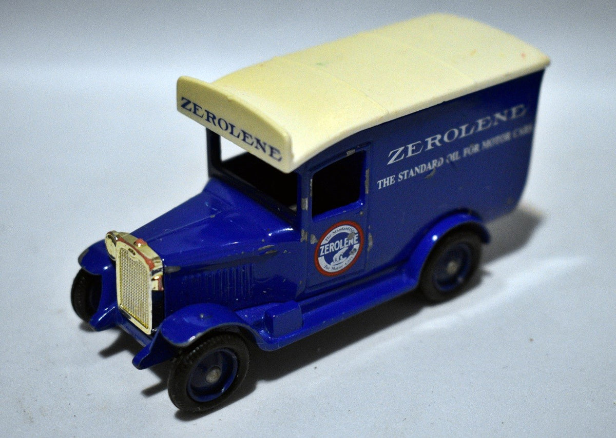 Lledo - 1934 Chevrolet Zerolene Standard Oil Truck