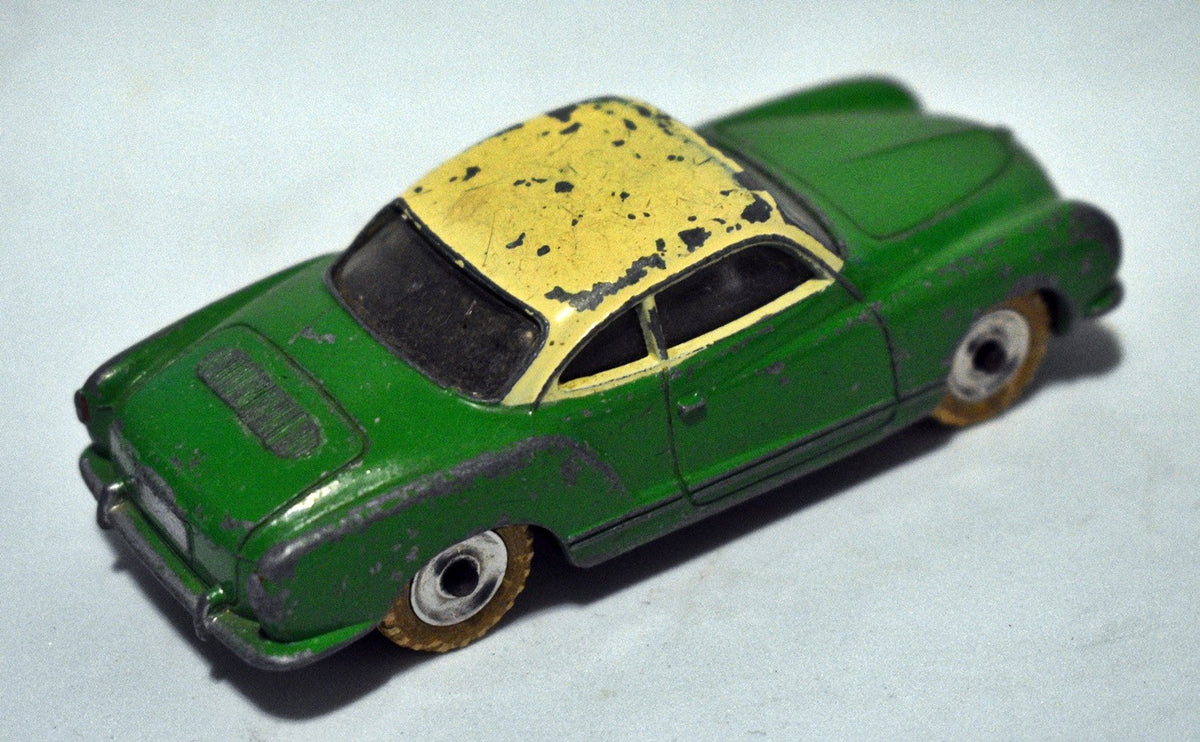 Dinky Volkswagen Karmann Ghia