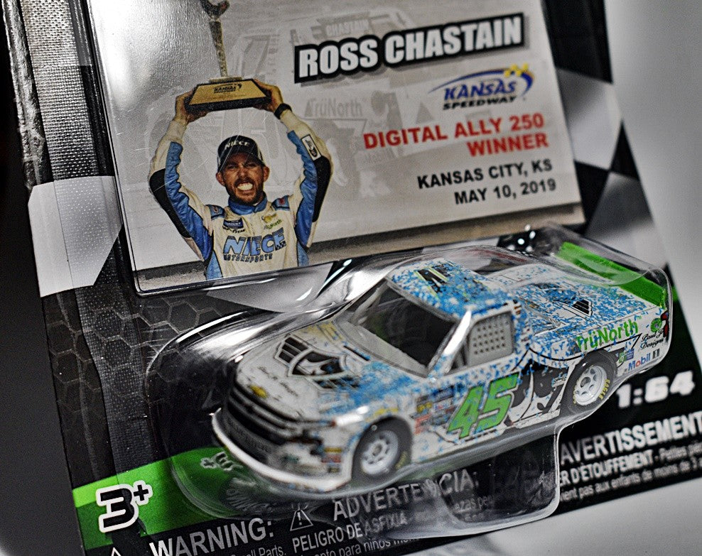 Lionel NASCAR Authentics - Ross Chastain Chevy Silverado Race Winning Truck