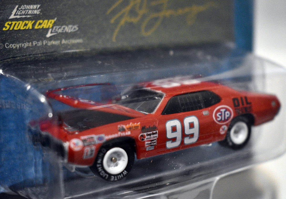 Johnny Lightning Stock Car Legends - Rare White Lightning - 1971 Fred Lorenzen Plymouth Satellite Stock Car
