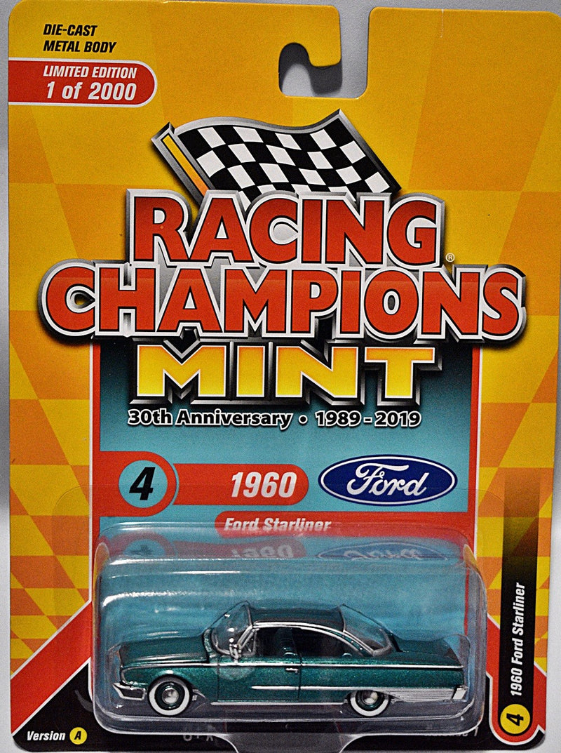 Racing Champions Mint Series - Limited Edition - 1960 Ford Starliner