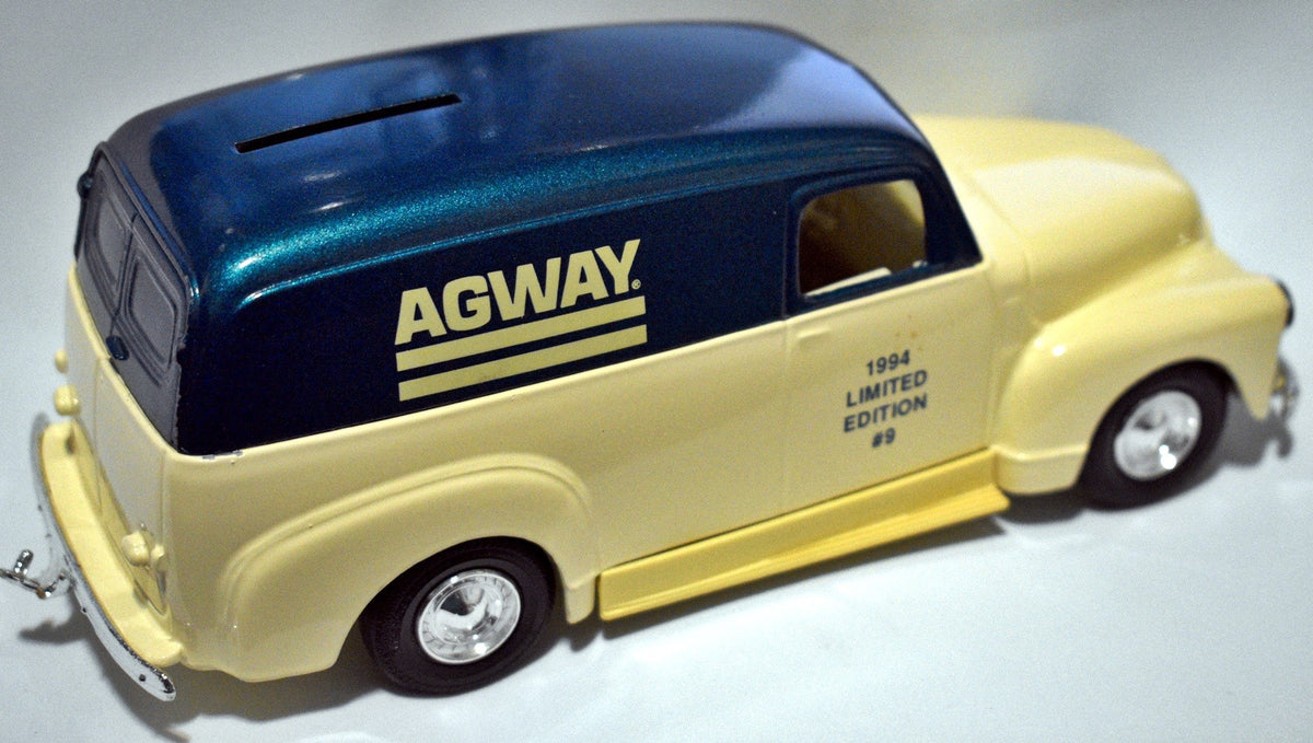Ertl Savings Bank Series - AGWAY 1951 GMC Delivery Van