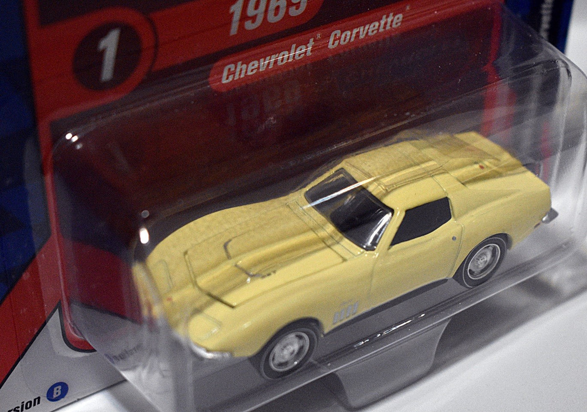 Racing Champions 30th Anniversary Mint Series - 1969 Chevrolet Corvette